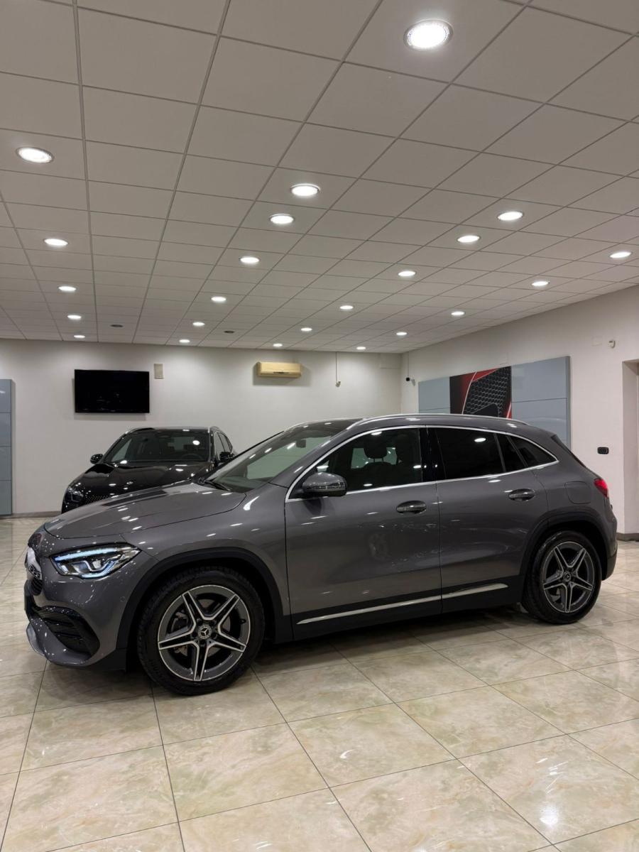 MERCEDES - Classe GLA - 180 d Automatic Premium