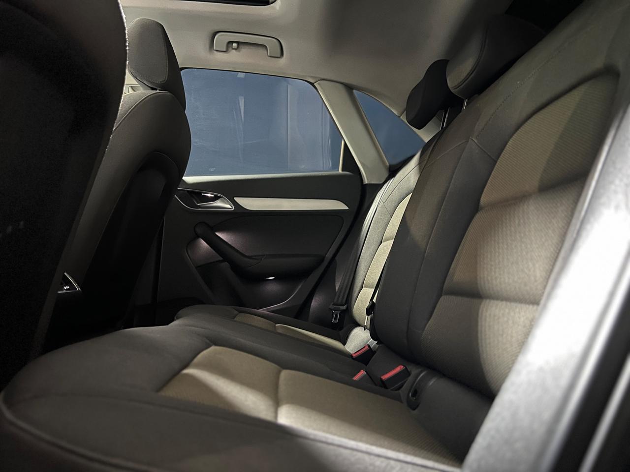 Audi Q3 2.0 TDI quattro TETTO PANORAMICO