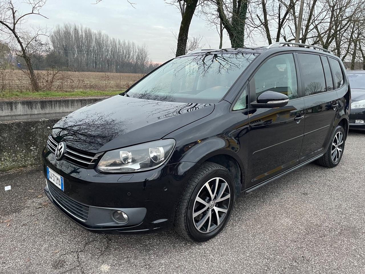 Volkswagen Touran Business 1.4 DSG Highline EcoFuel