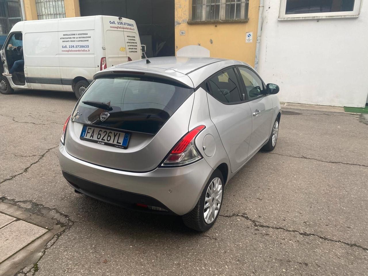 Lancia Ypsilon 69cv GPL Platinum - 1 PROPRIETARIO - GARANZIA 12 MESI