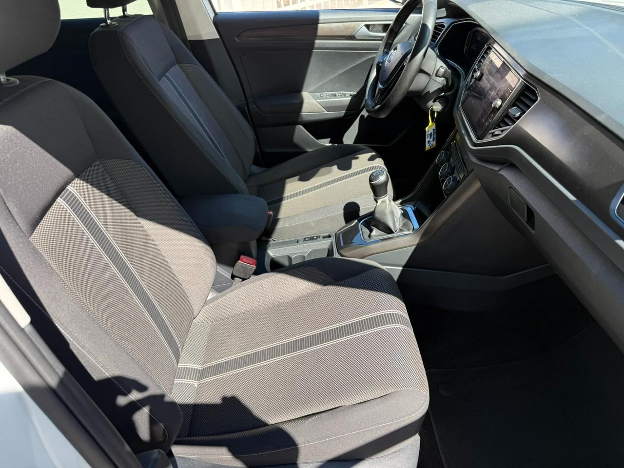 Volkswagen T-Roc 1.0 TSI 115 CV StBlueMotion Gancio di Traino