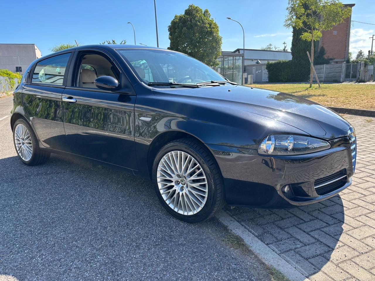 Alfa Romeo 147 1.6 16V TS 5 p executive GPL