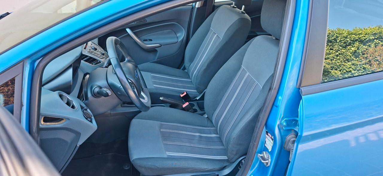 Ford Fiesta 1.2 5porte Titanium con Gpl