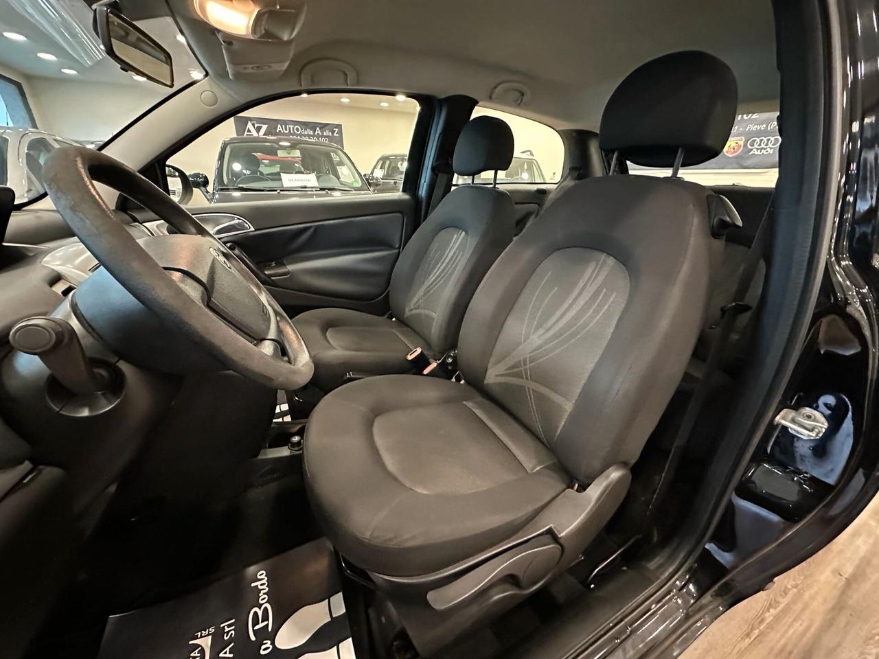 Lancia Ypsilon 1.2 69 CV Diva