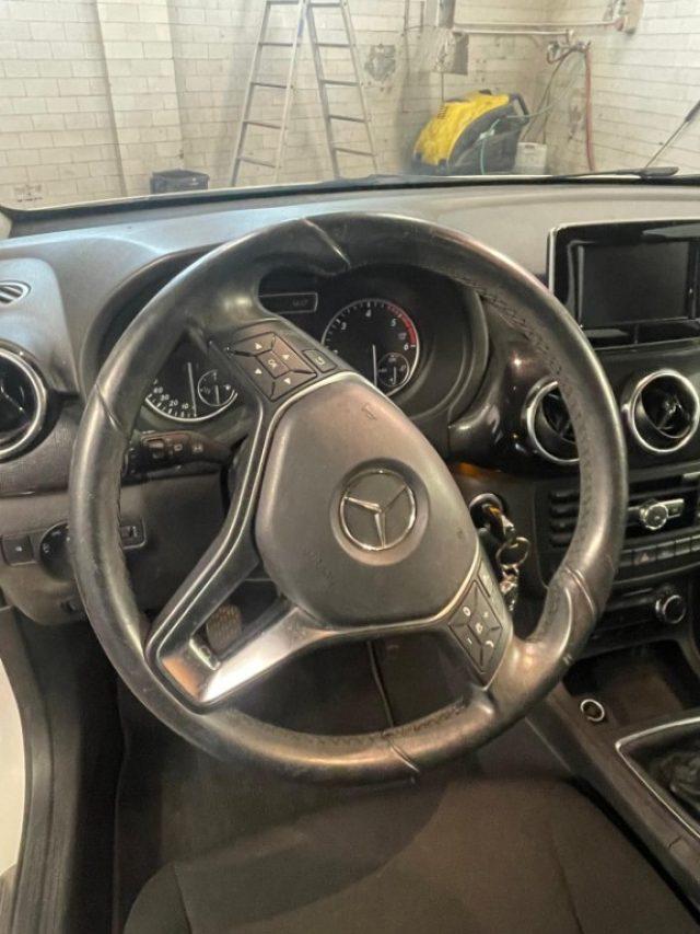 MERCEDES-BENZ B 180 CDI Elegance