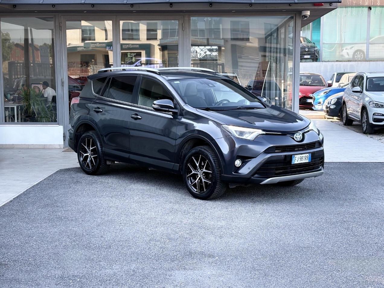 Toyota RAV4 5 Porte 2.5 Hybrid 155CV E6 - 2017
