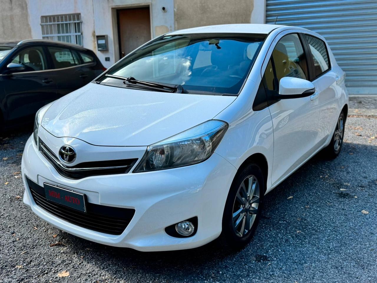 Toyota Yaris 1.0 5 porte Active GARANZIA 1 ANNO