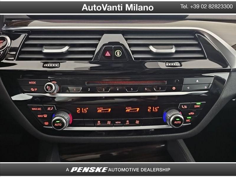 BMW Serie 5 530d xDrive Touring Luxury