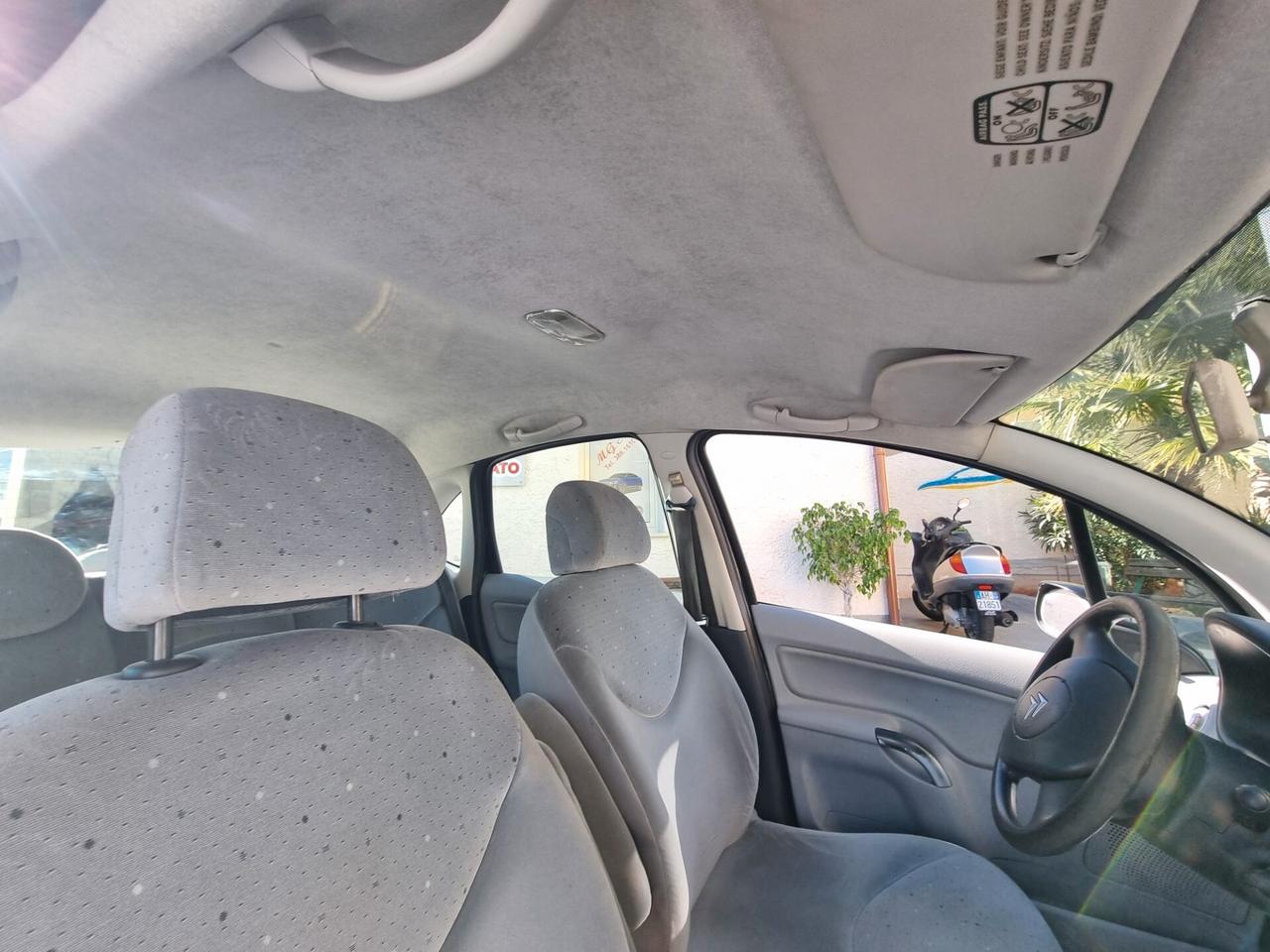 Citroen C3 1.1 Elegance buddha-bar