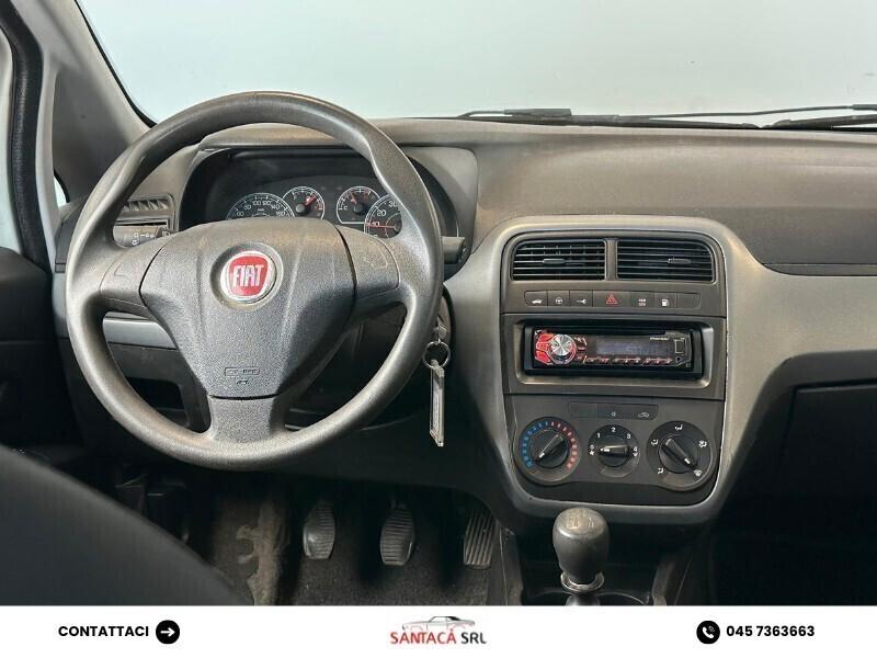 FIAT Punto Van Autocarro