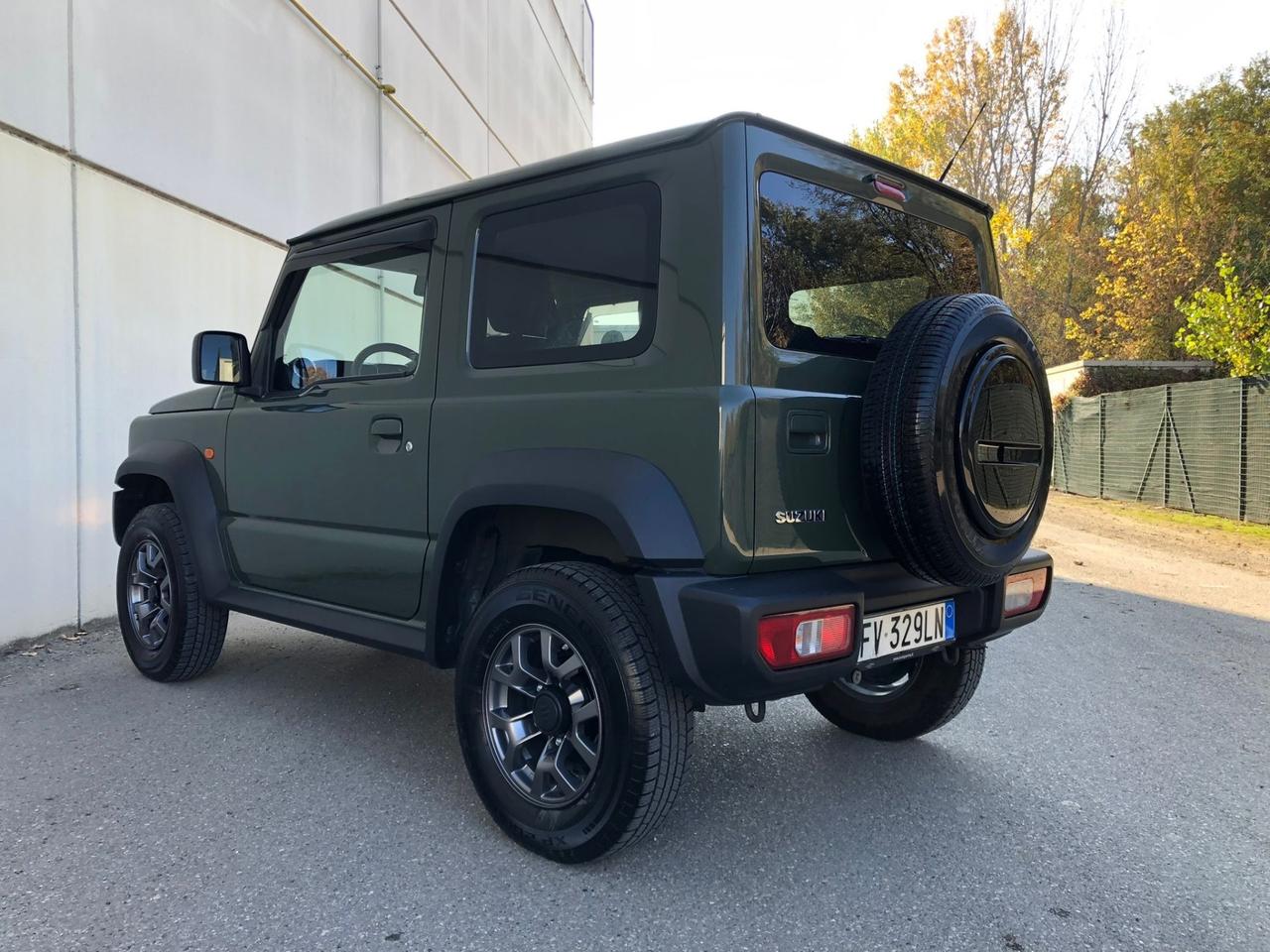 Suzuki Jimny 1.5 5MT Top