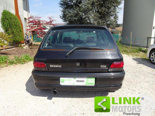 RENAULT Clio 1.8i 16V