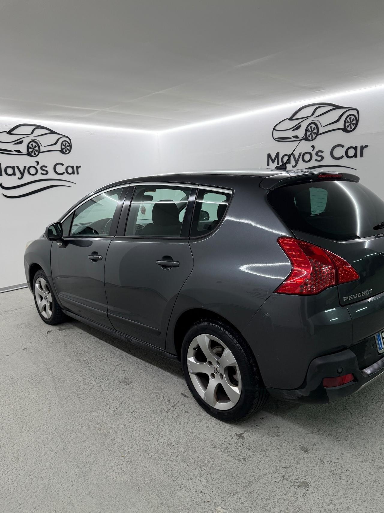 Peugeot 3008 CAMBIO AUTOMATICO (anno 2011)