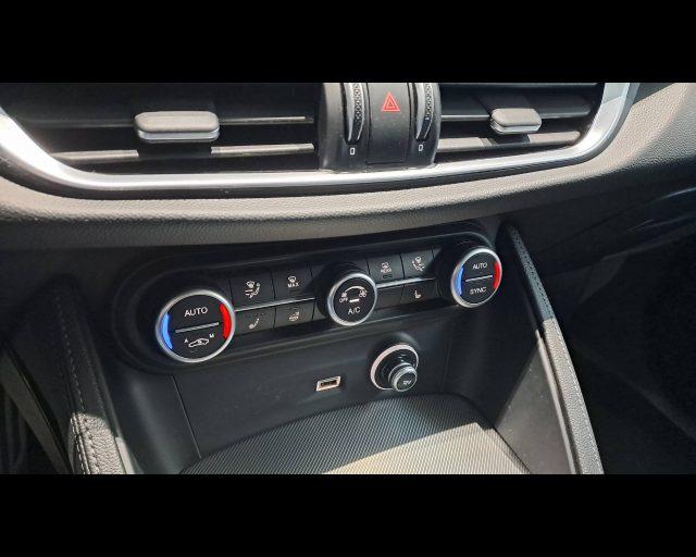 ALFA ROMEO Stelvio 2.2 t Veloce Q4 210cv auto