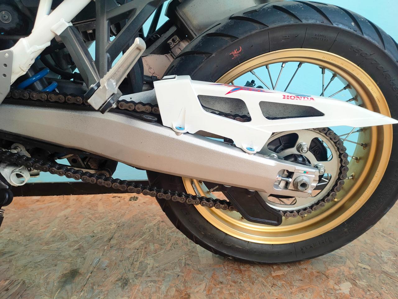 Honda AFRICA TWIN - Versione 30.mo Anniversario