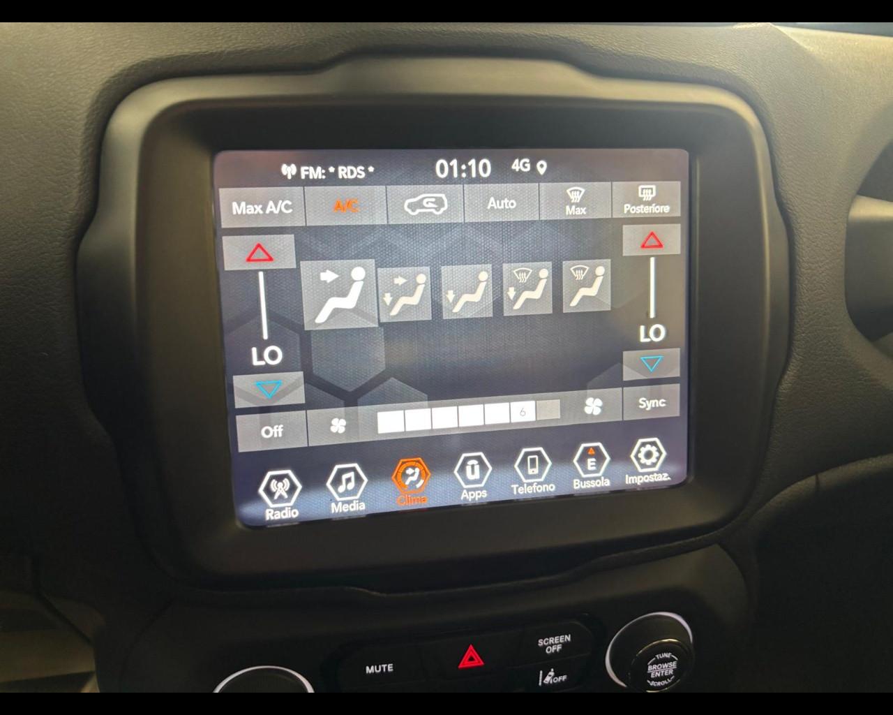 JEEP Renegade 2024 - Renegade 1.5 turbo t4 mhev Altitude 2wd dct