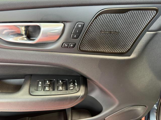 VOLVO XC60 T6 Recharge Plug-in Hybrid AWD automatico Plus Dar