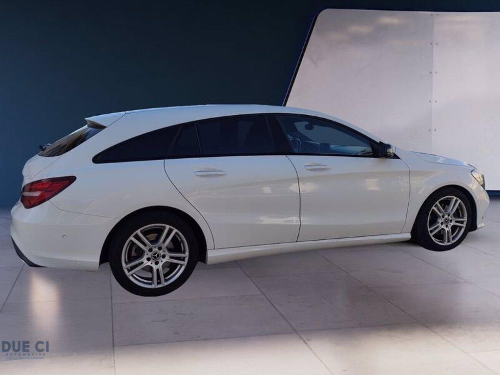 MERCEDES CLA 220 d S.W. Automatic Premium del 2017