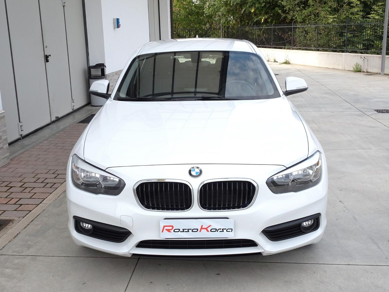 BMW 114d Advantage 5 PORTE NAVI/USB/NEOPATENTATI