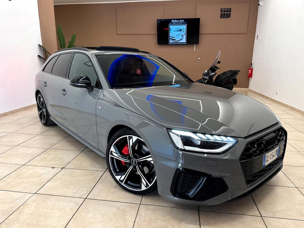 Audi A4 40 TDI quattro S tronic line edition