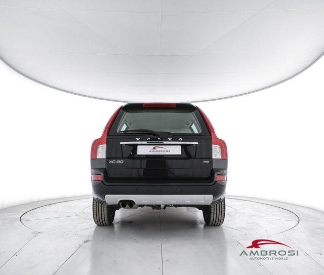 VOLVO XC90 D5 AWD Geartronic Momentum