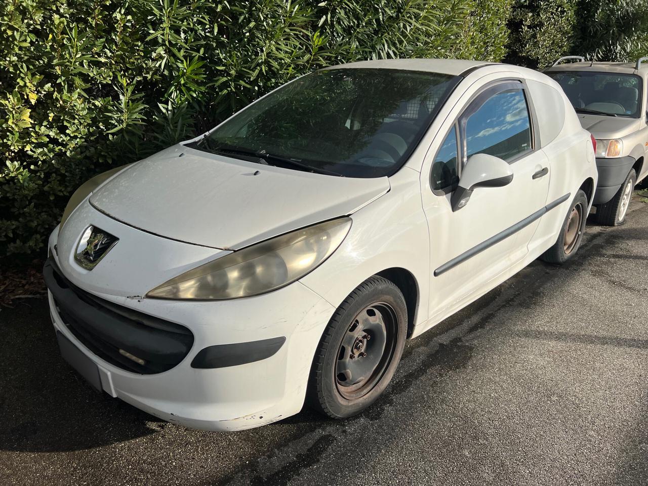Peugeot 207 1.4 HDi 70CV 3p. XAD Van