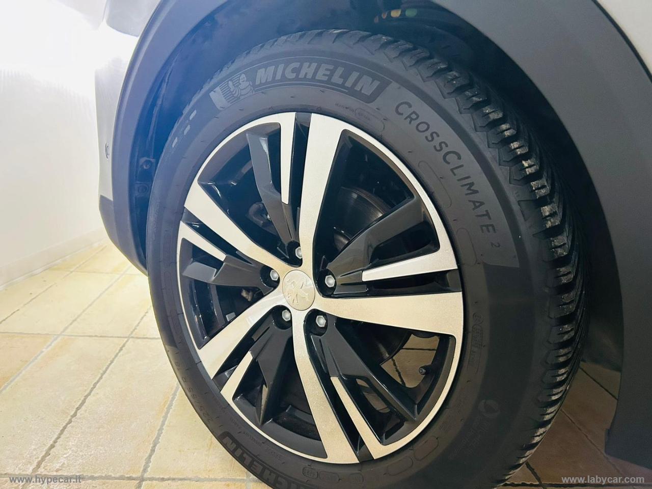 PEUGEOT 3008 BlueHDi 130 S&S EAT8 GT Line