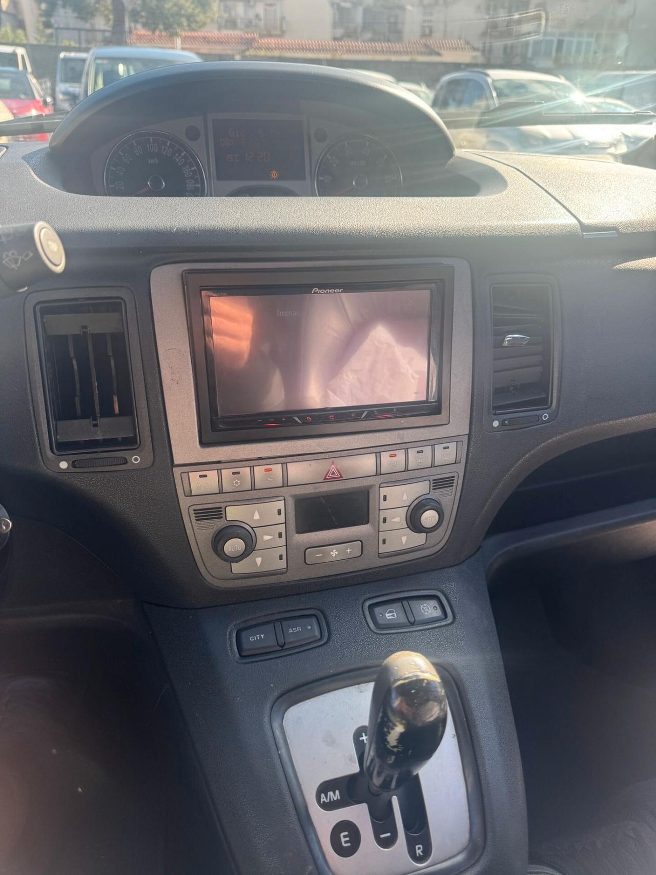 Lancia MUSA 1.3 Mjt 95 CV DFN Platinum