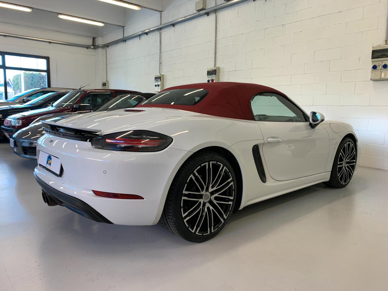 Porsche 718 Spyder Boxster 2.0