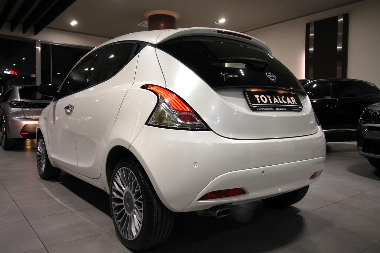 LANCIA YPSILON 1.3 MJT PLATINO