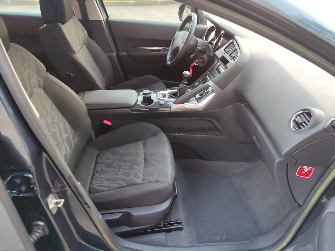 Peugeot 3008 1.6 HDi 112CV Active 2012!!