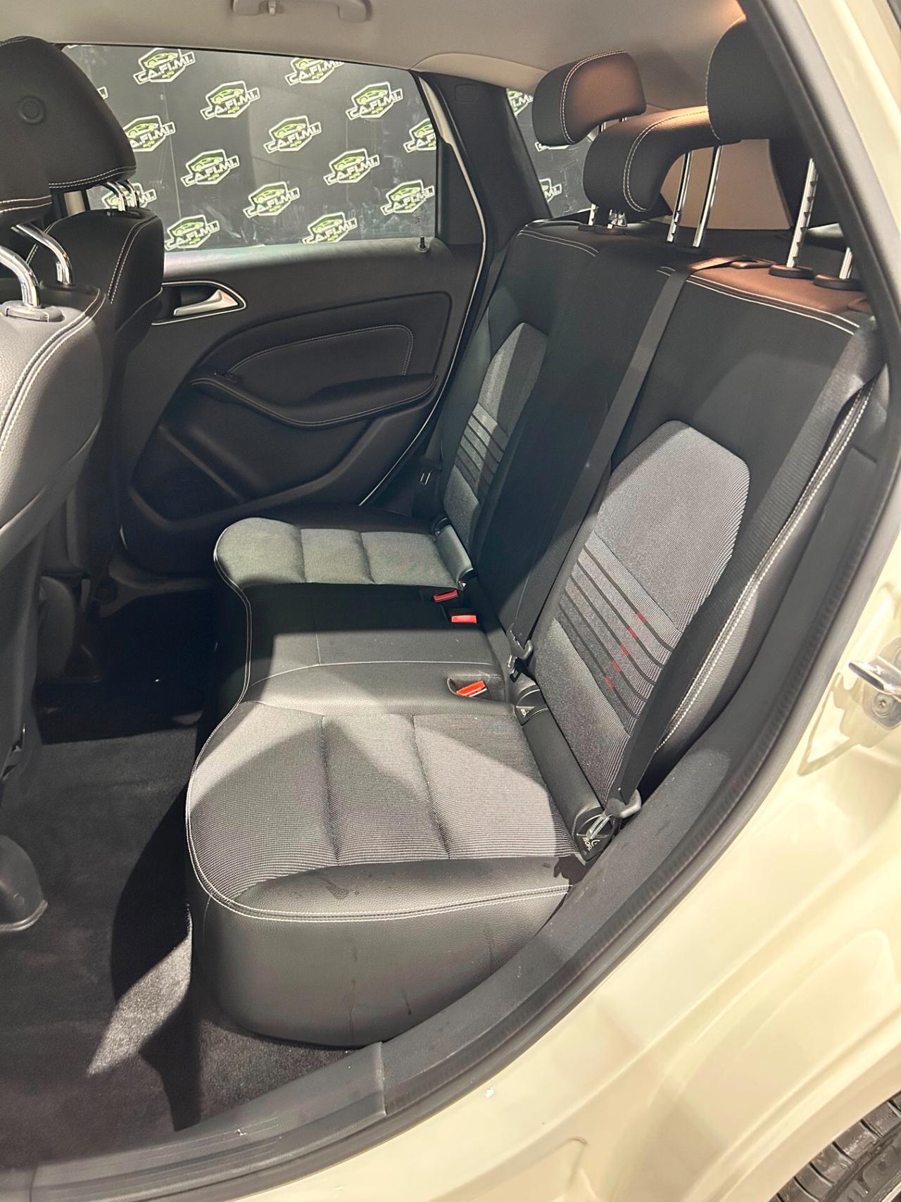 Mercedes-benz B 180 d Premium