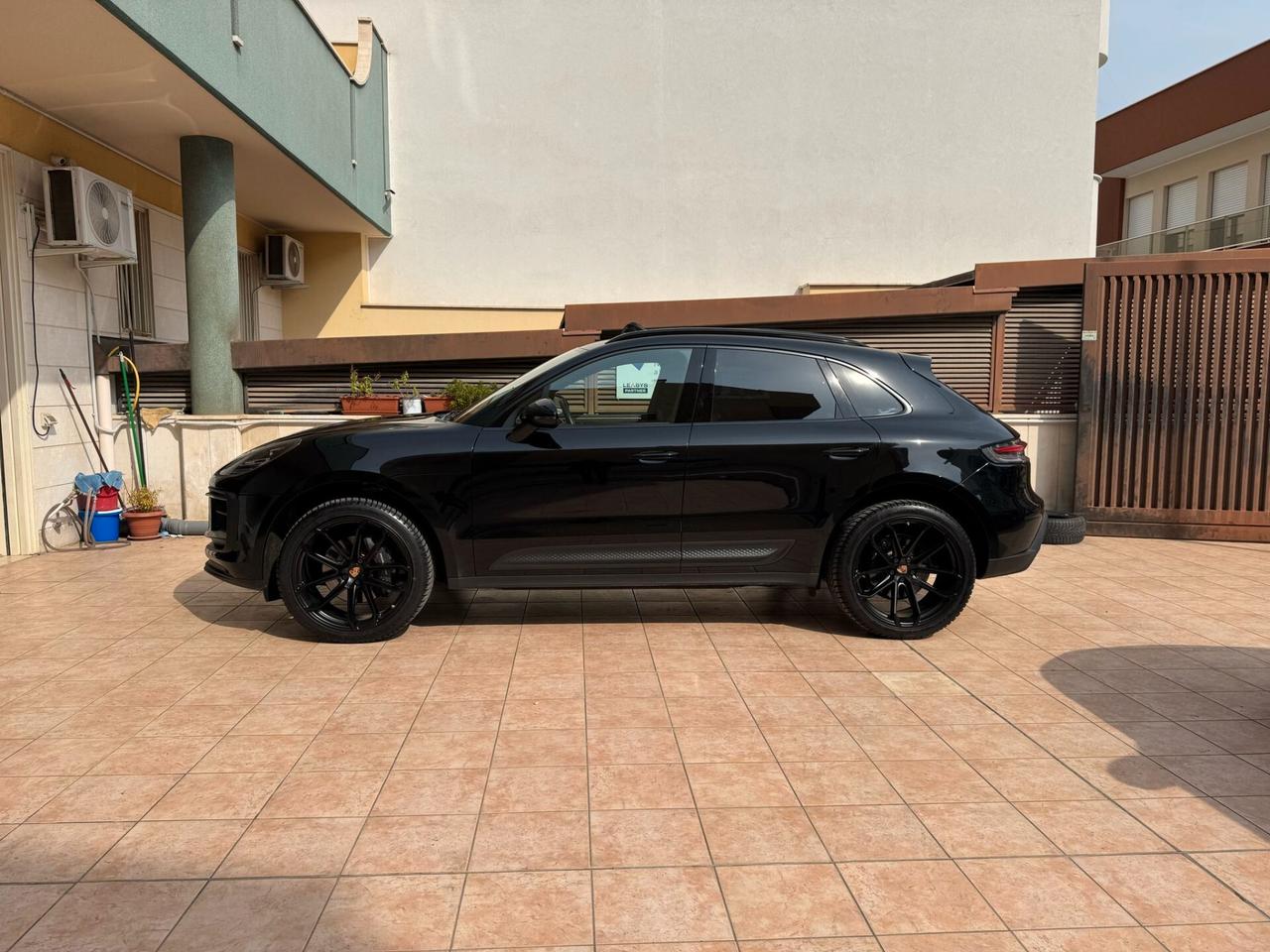 Porsche Macan 2.0 265CV TETTO LED