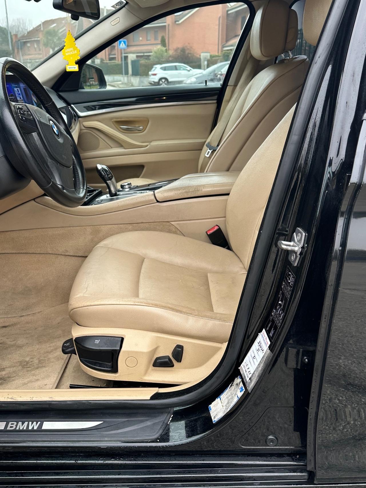 Bmw 520 520d Msport cambio automatico 8 rapporti