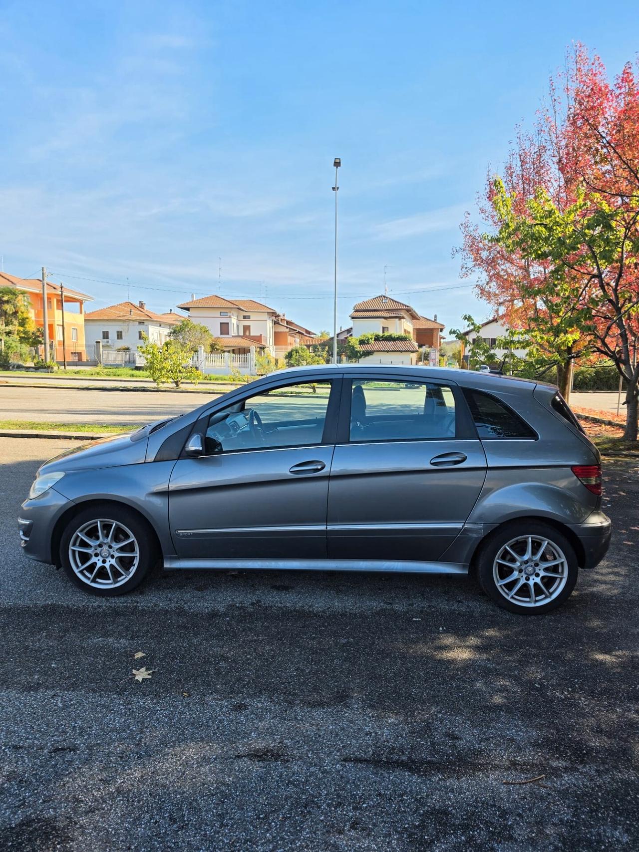 Mercedes-benz B 200 CDI Executive