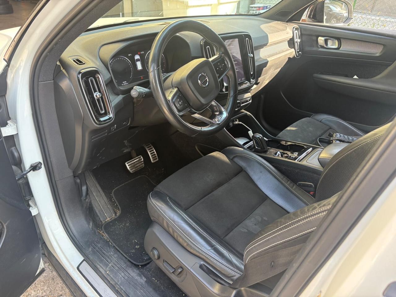 Volvo XC40 D3 LEGGI NOTE