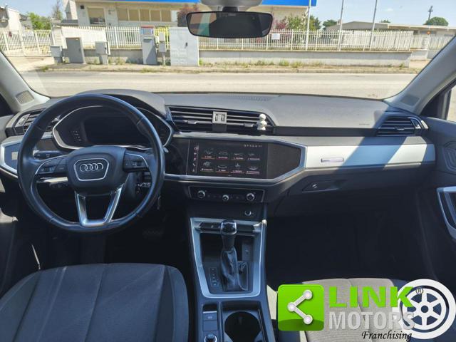 AUDI Q3 35 TDI Business S tronic