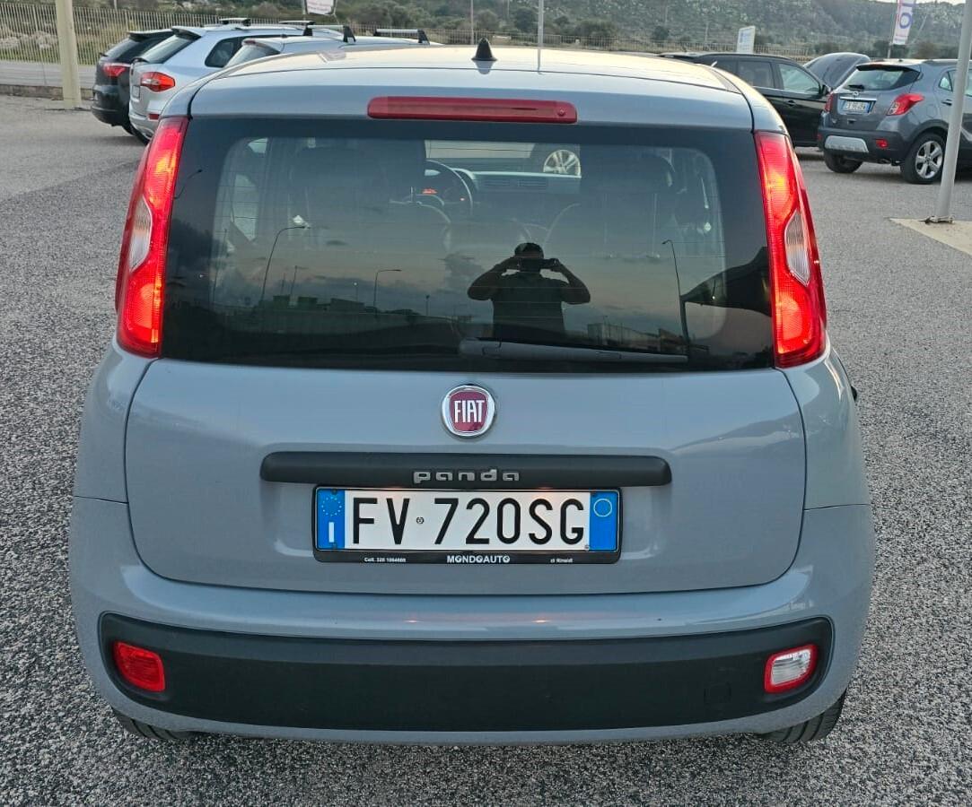 Fiat Panda 1.2 Lounge - PARI AL NUOVO -