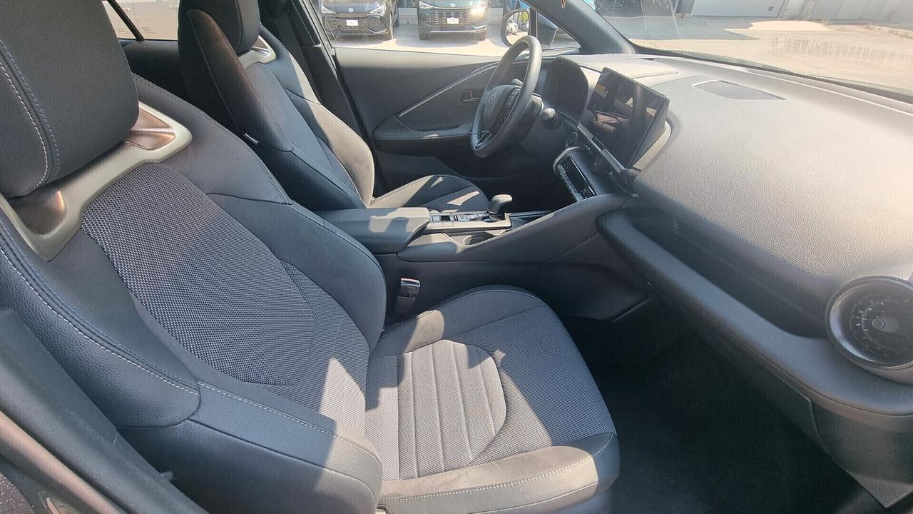 Toyota C-HR 2.0 PHEV Lounge