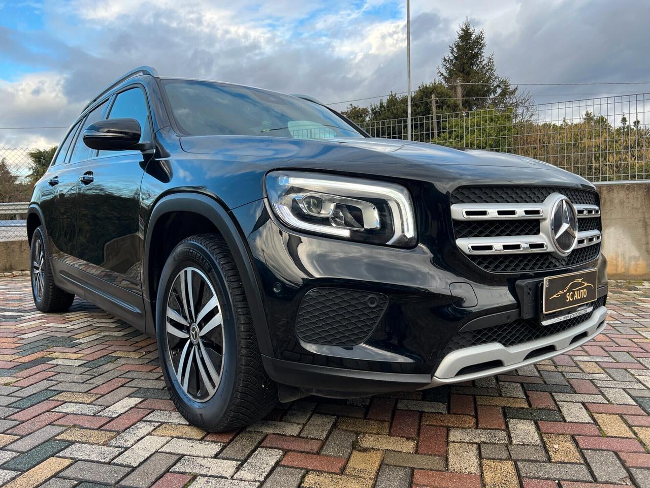 Mercedes-benz GLB 200 Automatic Sport Plus 7 POSTI