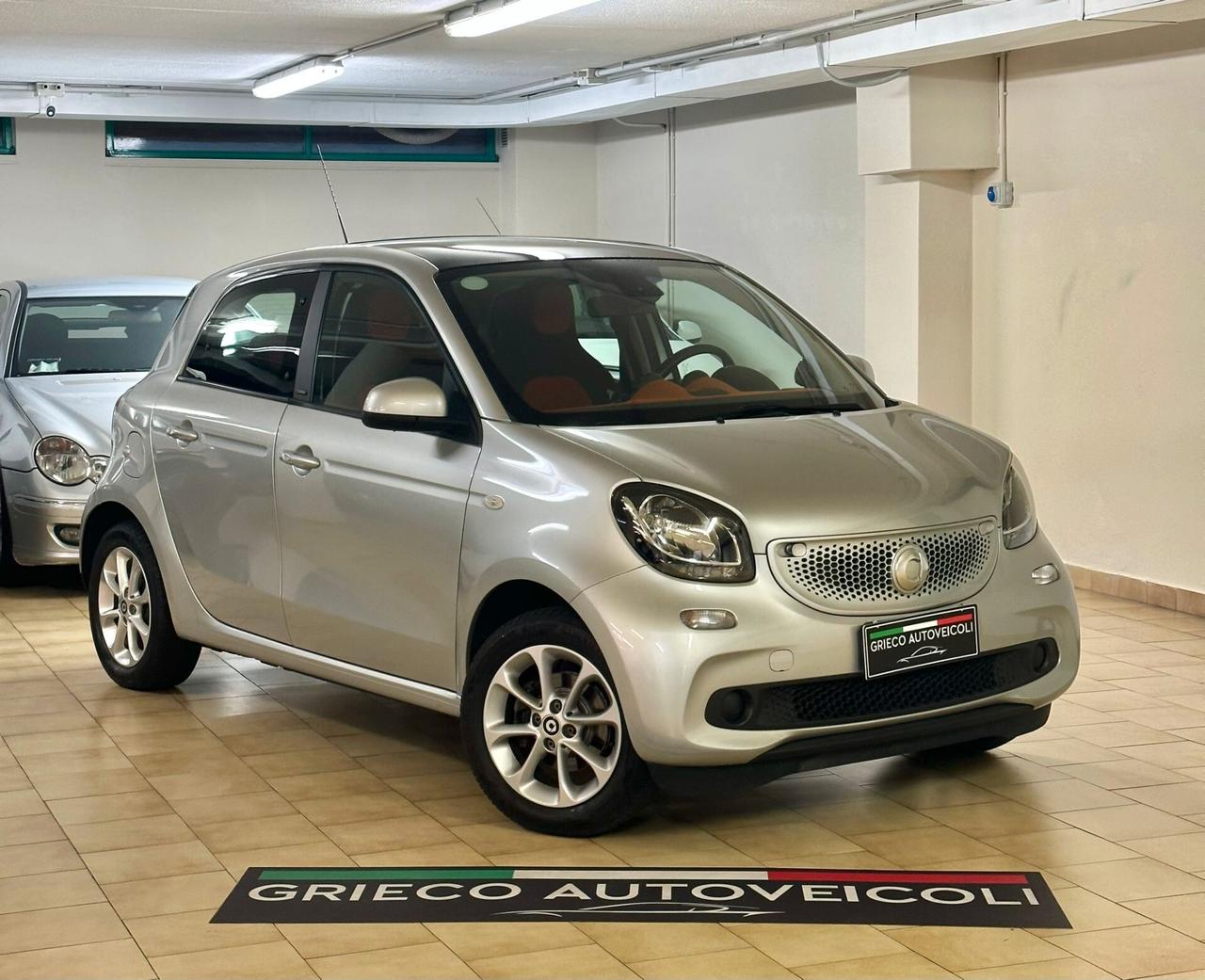 SMART FORFOUR OK NEOPATENTATI TETTO PANORAMICO