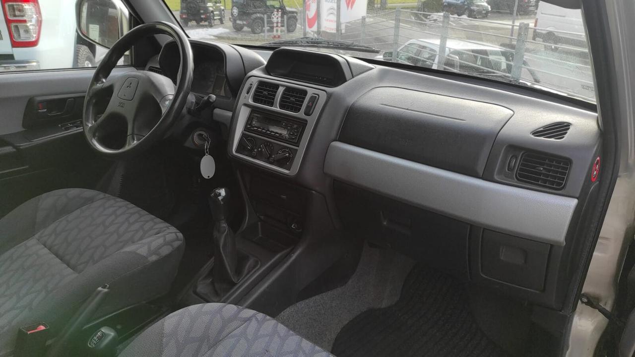 MITSUBISHI PAJERO PININ 1.8 BENZINA 120CV 4X4 GANCIO TRAINO