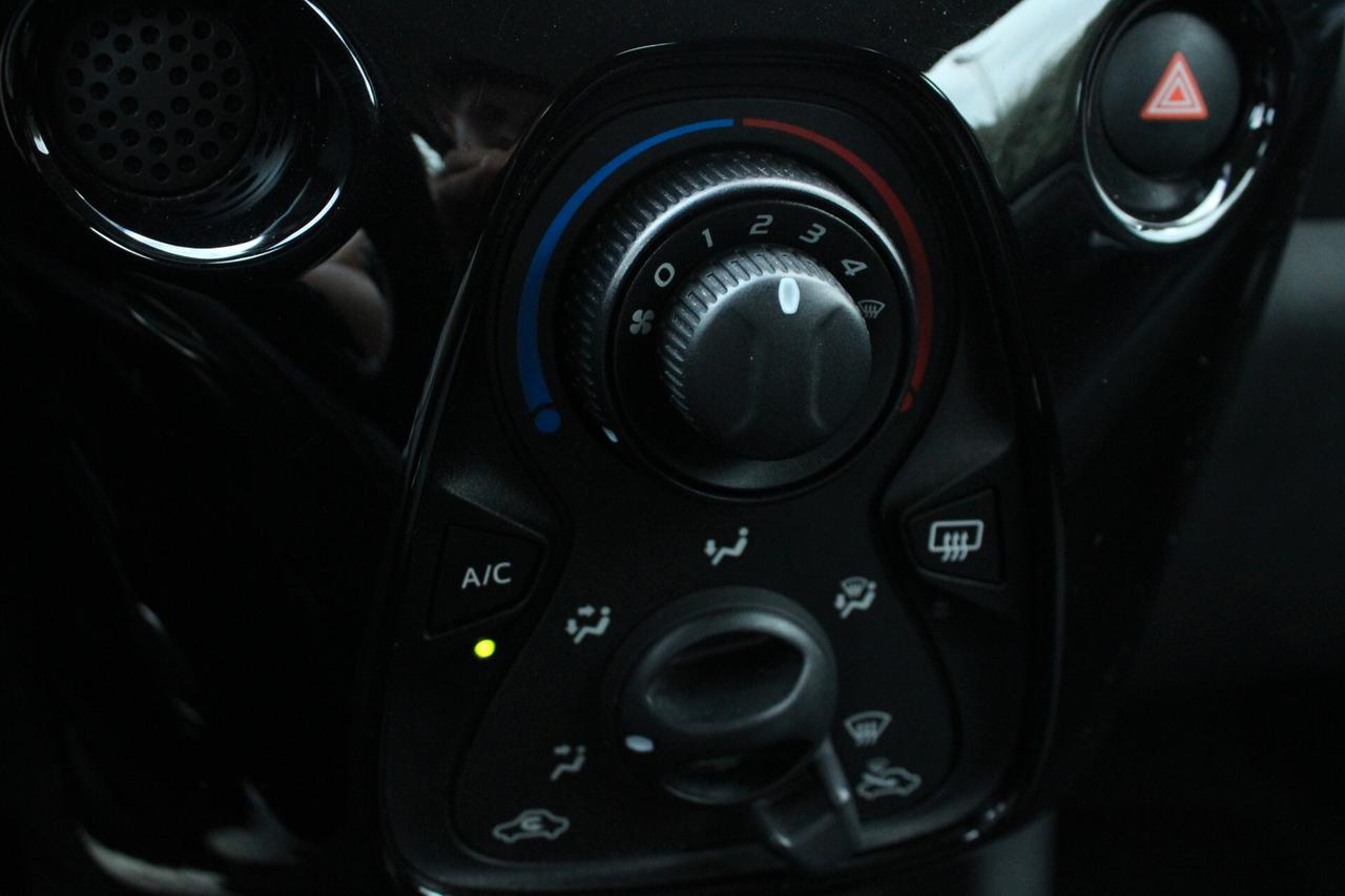 Peugeot 108 VTi 68 5 porte Allure