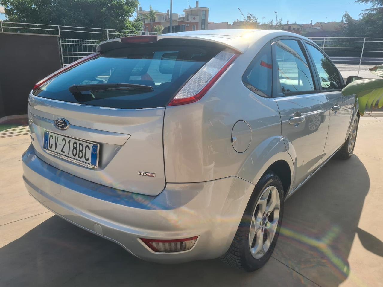 Ford Focus 1.6 TDCi (110CV) 5p. Tit. DPF