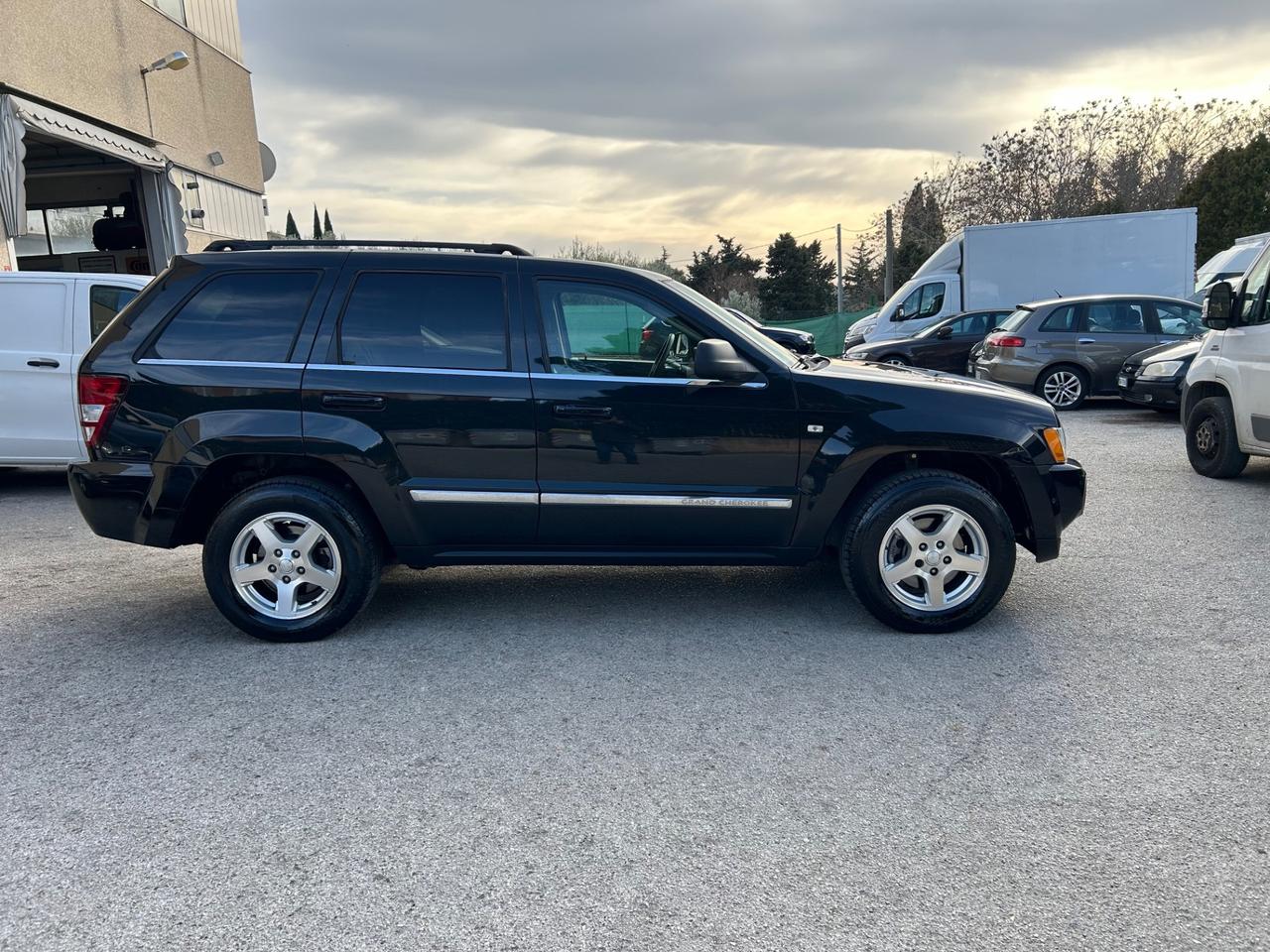 Jeep Grand Cherokee 3.0 V6 CRD Overland 4X4