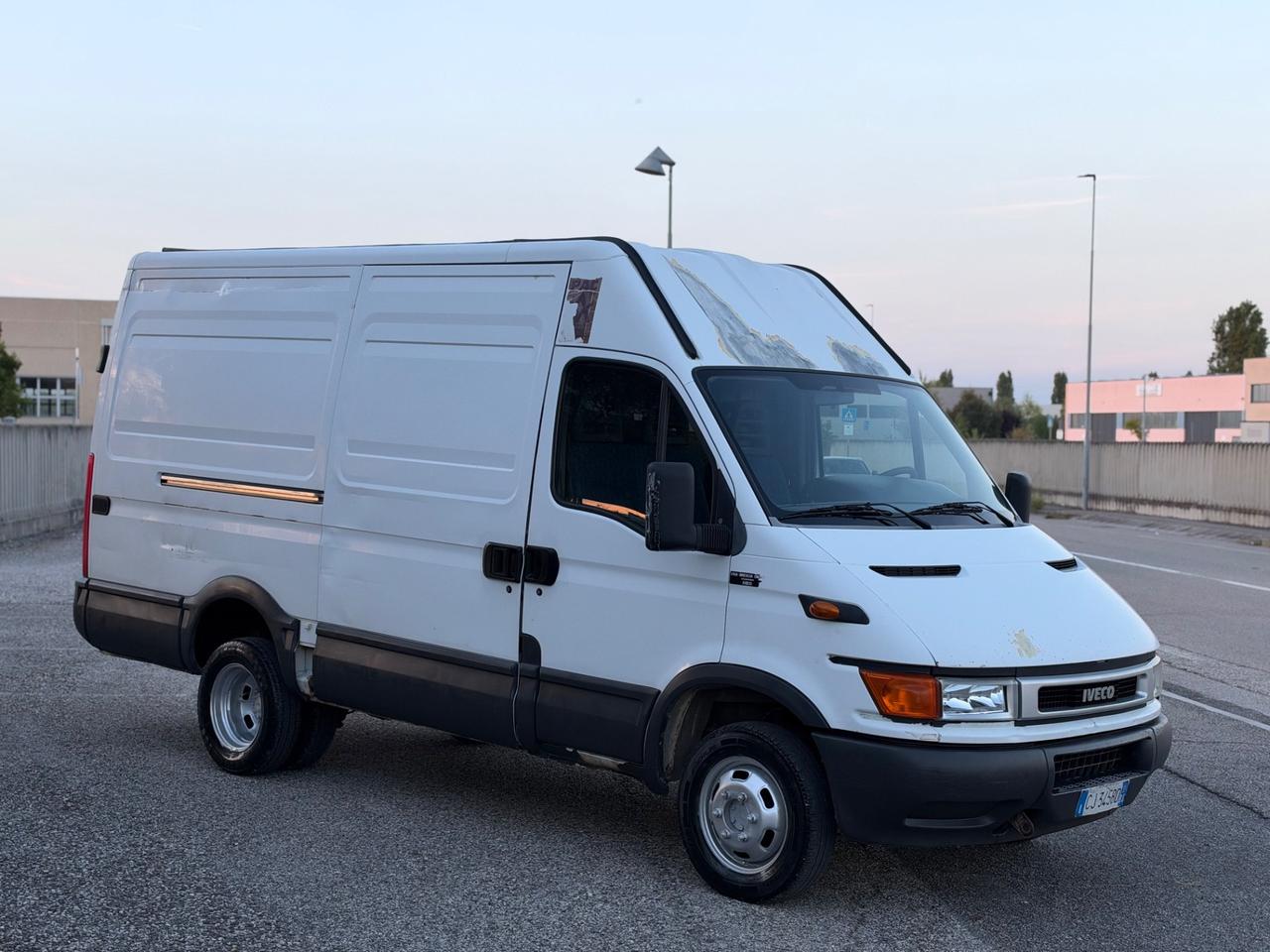 Iveco Daily 35c13 2.8 TD 125cv
