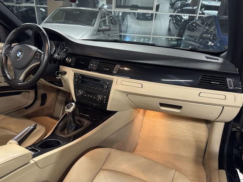 BMW Serie 3 320i cat Cabrio Eletta
