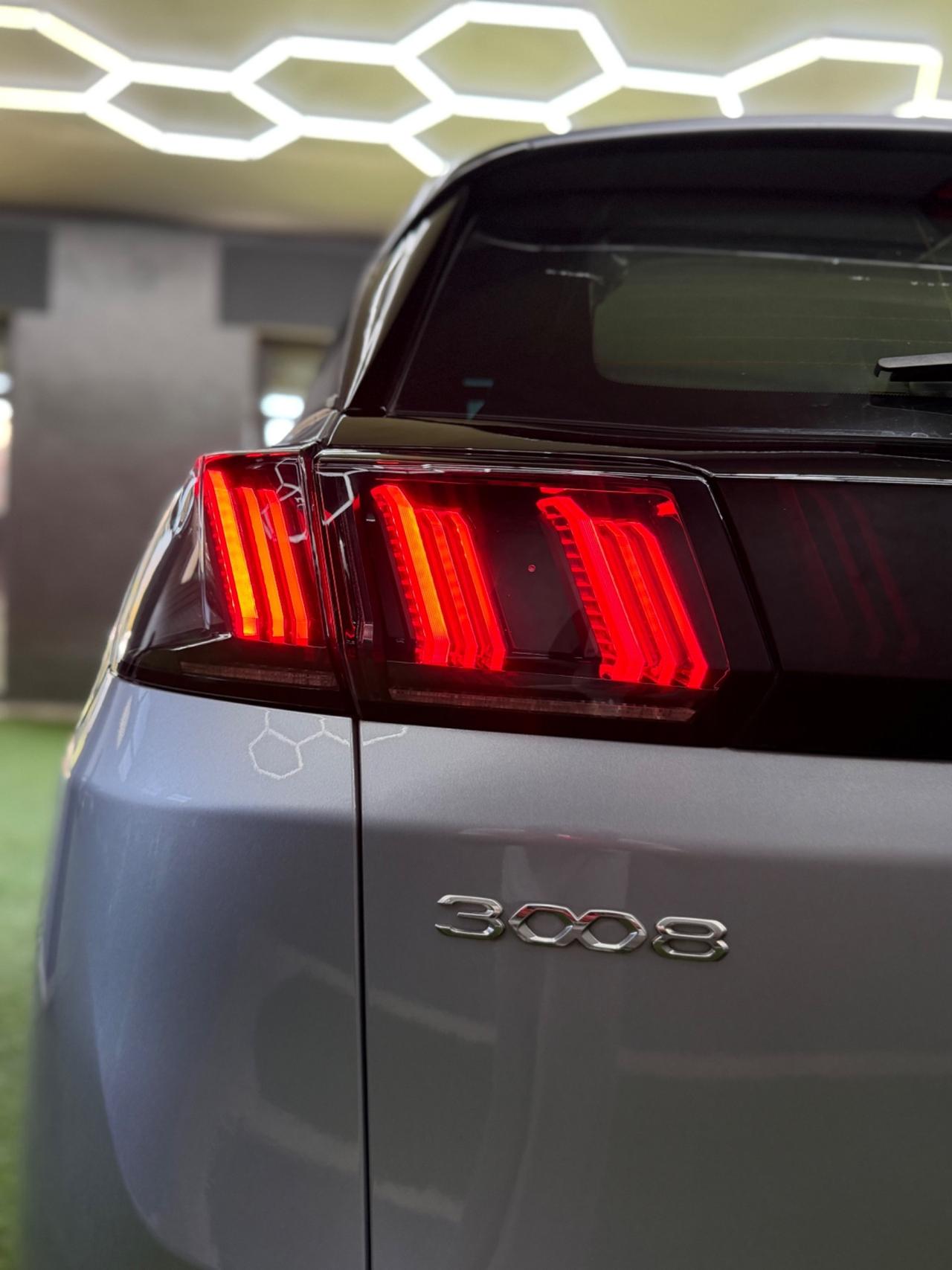 Peugeot 3008 BlueHDi 130 S&S EAT8 Allure Pack