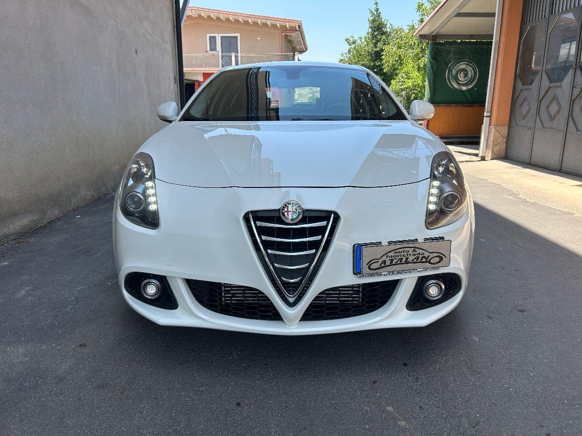 ALFA ROMEO - Giulietta - 1.6 JTDm-2 105 CV Distinctive