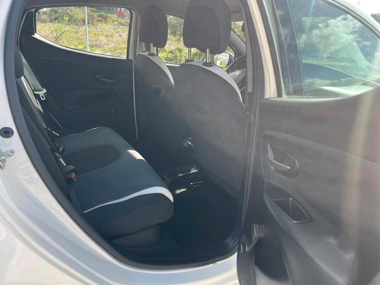 Lancia Ypsilon 1.3MLJT COME NUOVA CHIAMA